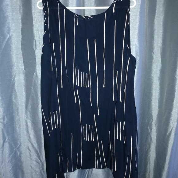 Elegant Blue Sky Navy and White Striped tunic blouse -1x classy looking. - Picture 2 of 7